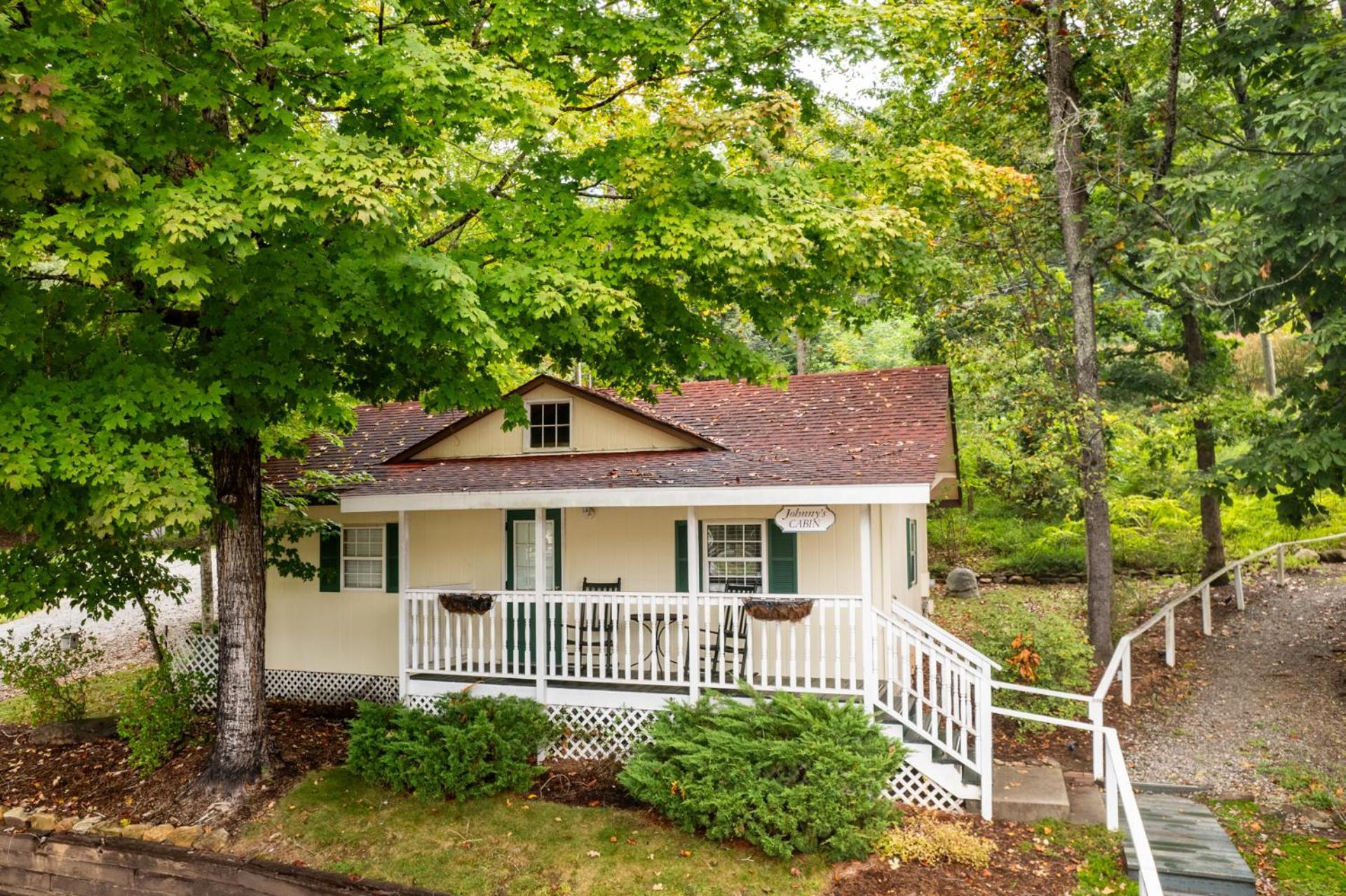 Lake Lure Inn And Spa Exteriér fotografie